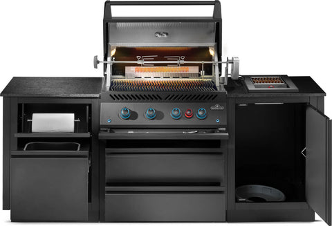 OASIS™ 105 Outdoor Kitchen, Built-in 700 Series 32 Built-in 700 Series 32