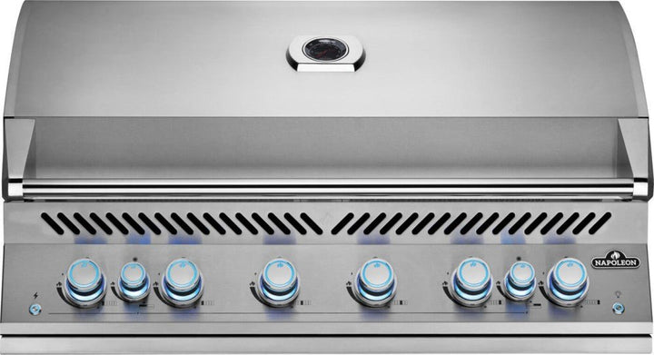 Built - In 700 Series 44" with Infrared Rear Burner Propane, Stainless Steel, Interior Lights - BBQ STORE MALTA