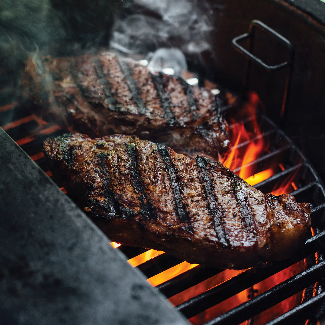 Half Moon Cast Iron Cooking Grate - Classic Joe ® - BBQ STORE MALTA