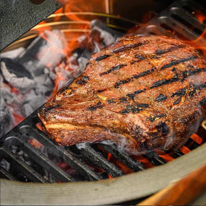 Half Moon Cast Iron Cooking Grate - Classic Joe ® - BBQ STORE MALTA