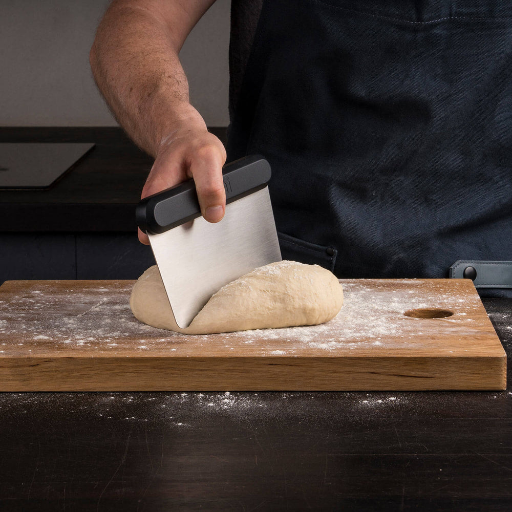 Ooni Pizza Dough Scraper - BBQ STORE MALTA